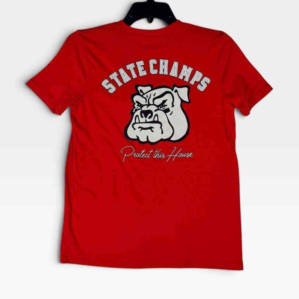 Under Armour Collegiate 96 T-Shirt Boys Medium Red Bulldog Graphic NWT